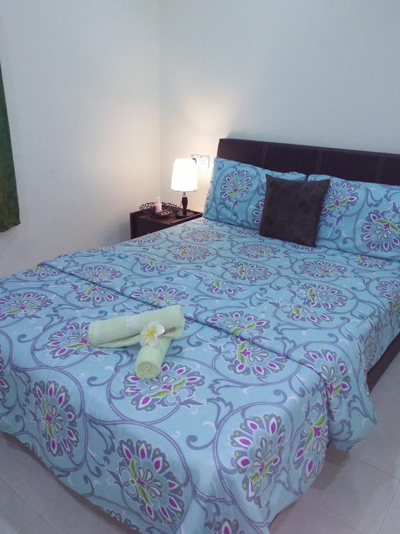 Motel Aurora Damai 2*